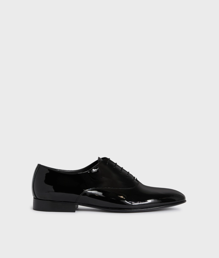 black calfskin and patent leather brogues