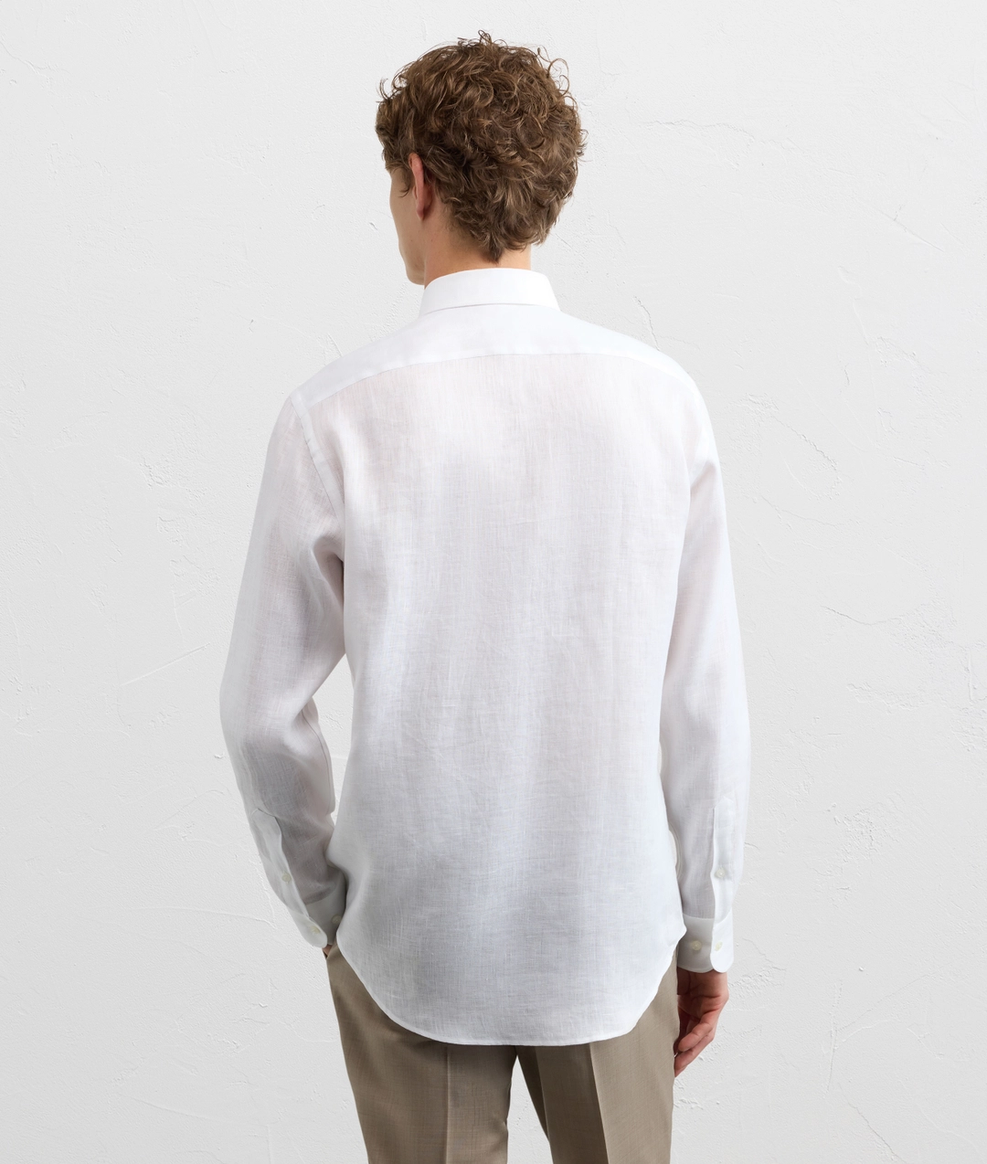 white linen shirt with small bologna collar — photo 3 of 4