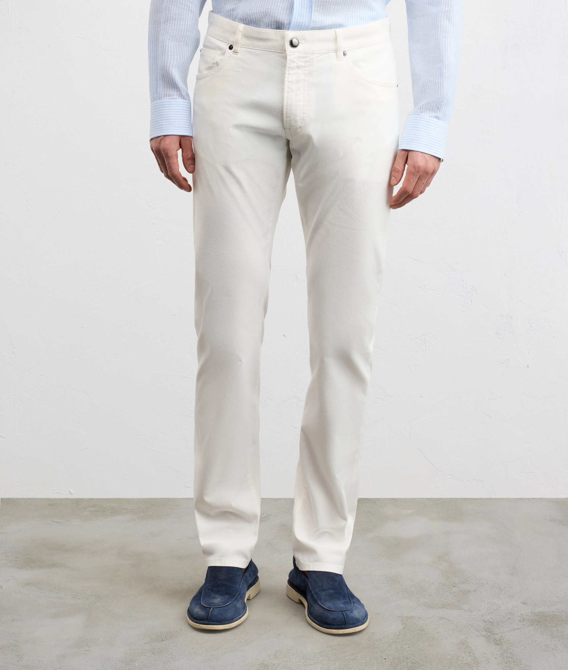 white garment dyed cotton and elastane five pocket trousers with microstructure — photo 3 of 5